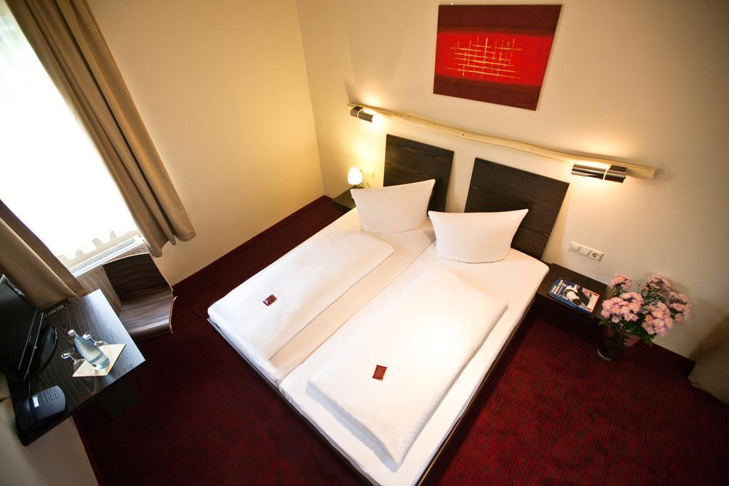 Hotel Speyer Am Technik Museum Oda fotoğraf